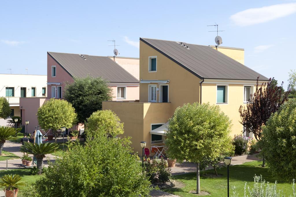 Residence Borgomare Albenga Exterior photo