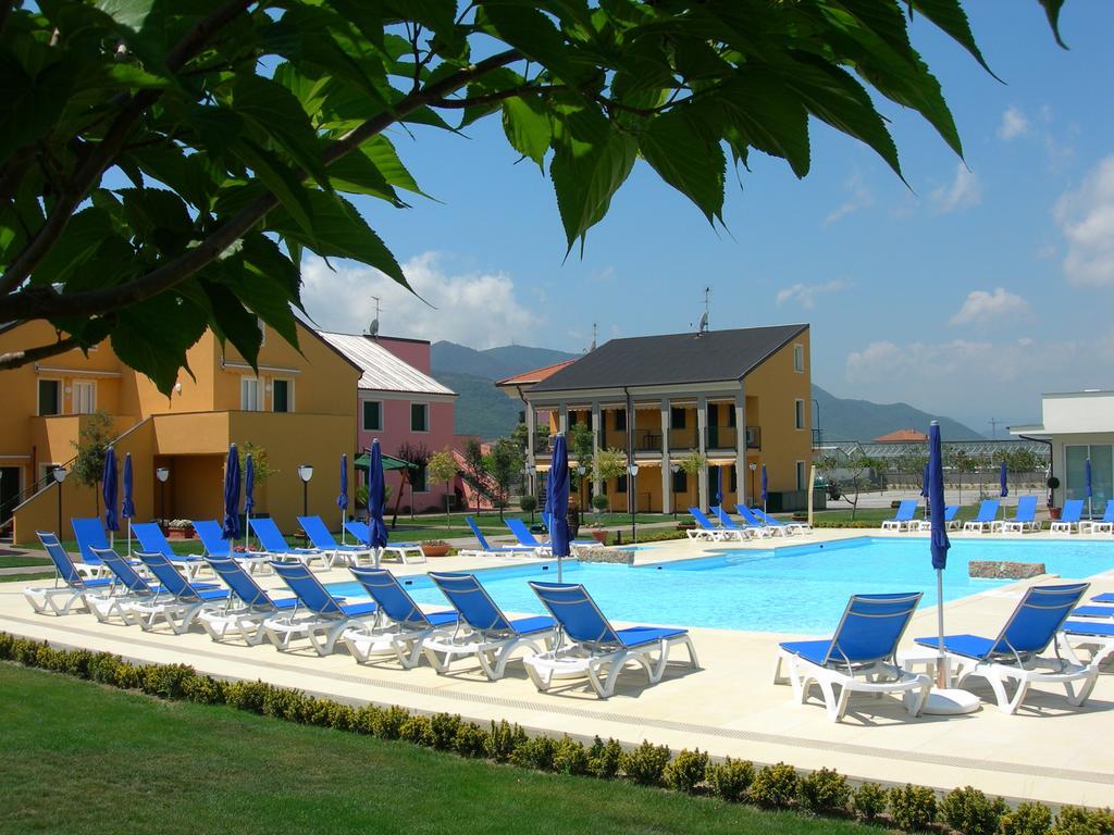 Residence Borgomare Albenga Exterior photo